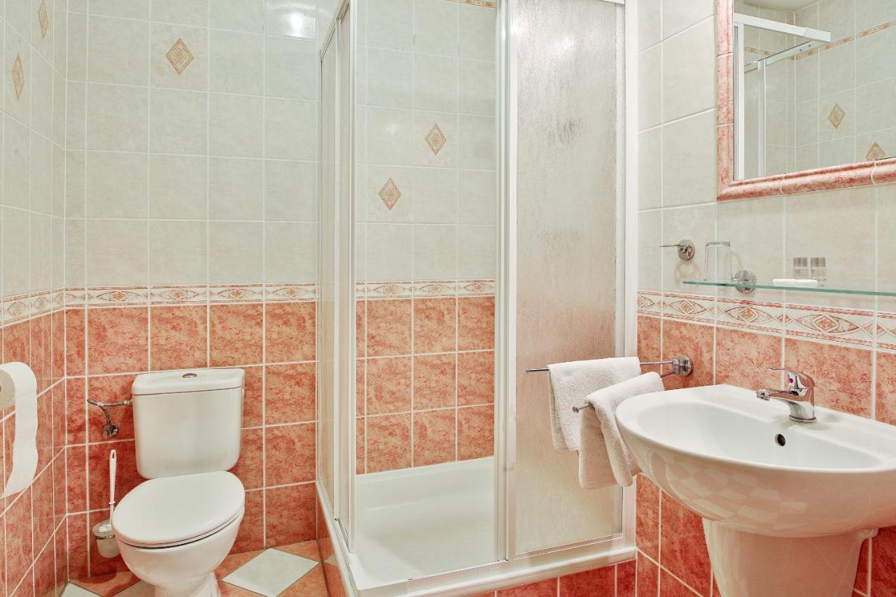 Attic 3* Prag